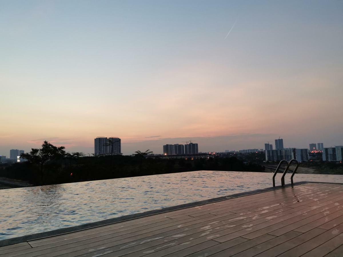 Mid Valley Southkey Mosaic Cozy Suite At 新山 外观 照片